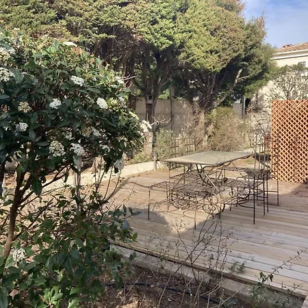 Hotel De Grand Standing Les Garrigues Narbonne-Plage